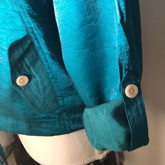 Top - Picture 5 of 5